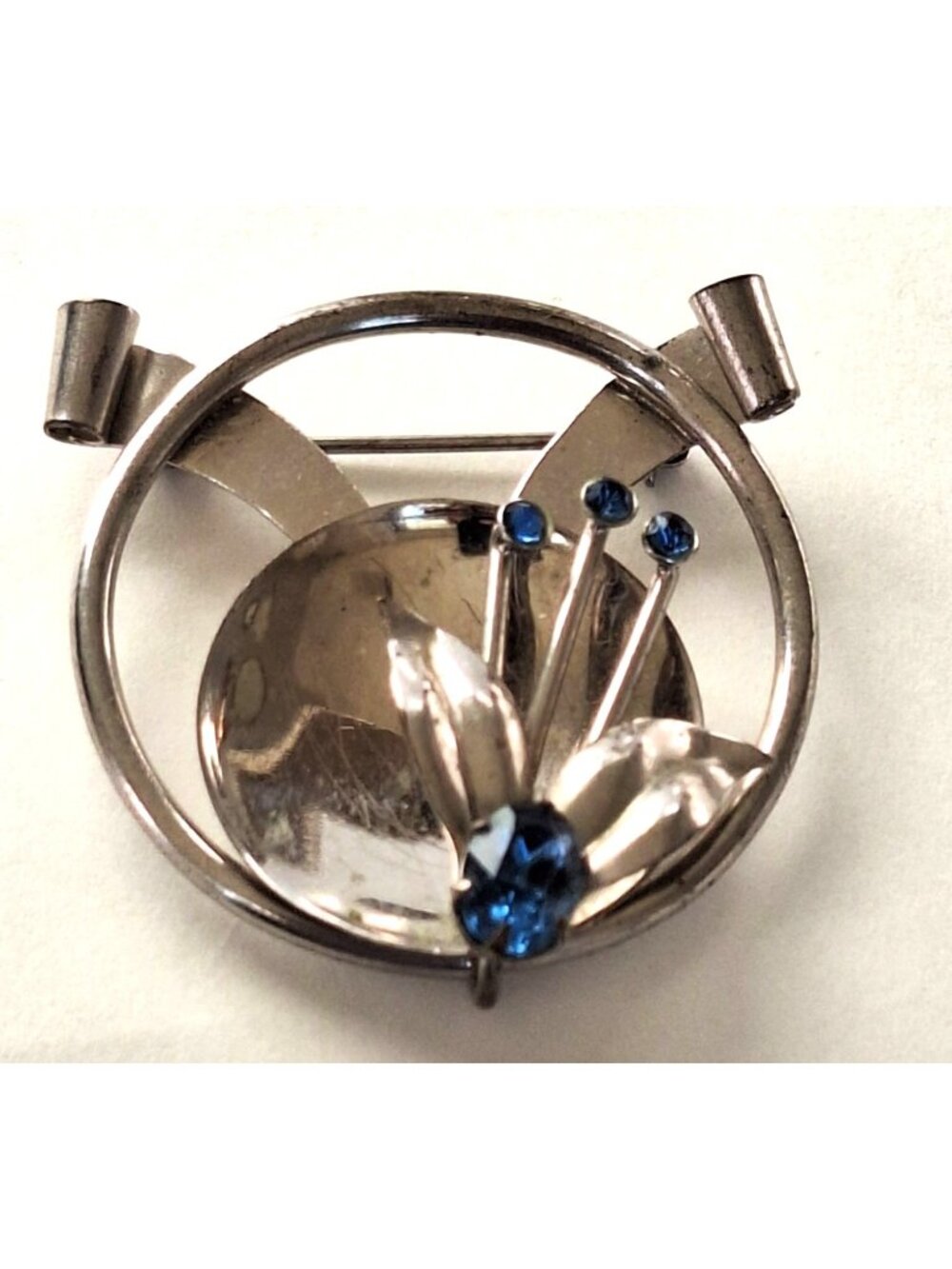 Vintage Silver Tone Blue Rhinestone Flower Circle Brooch Pin 1940s Retro Floral